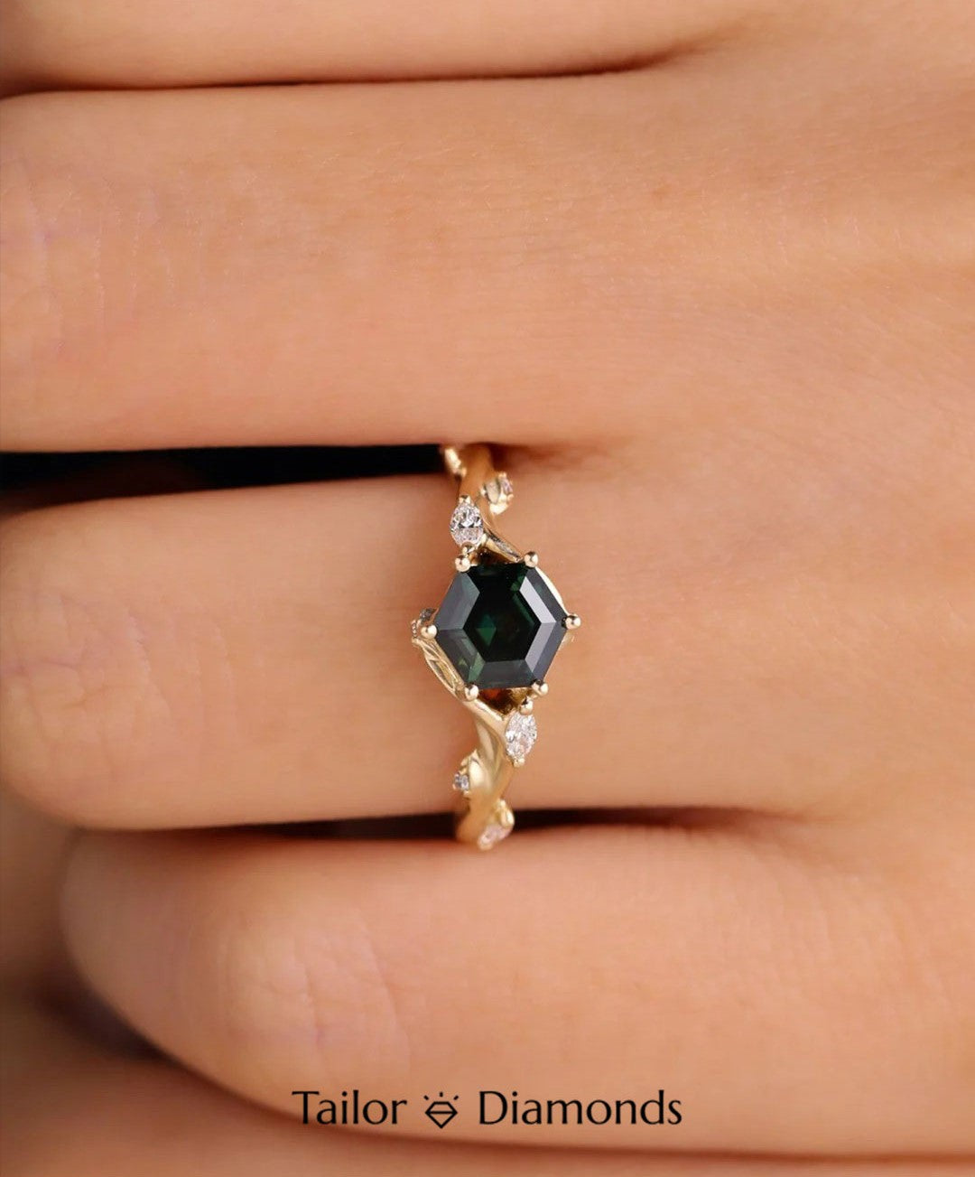 Gold Branch Dark Green Diamond Ring