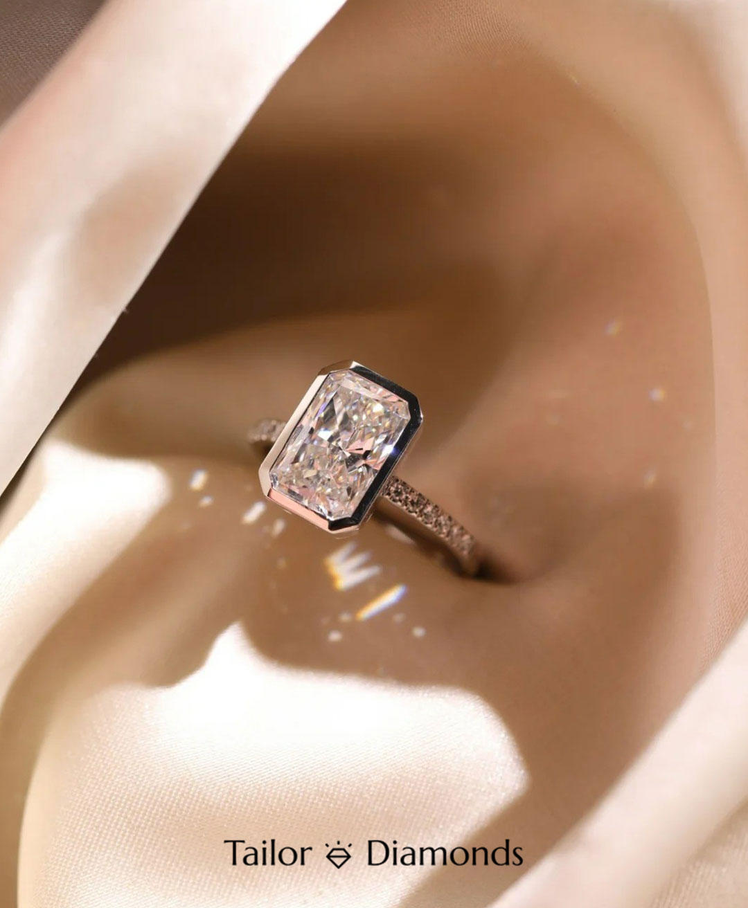 18K White Gold Bezel Set Rectangular Diamond Ring