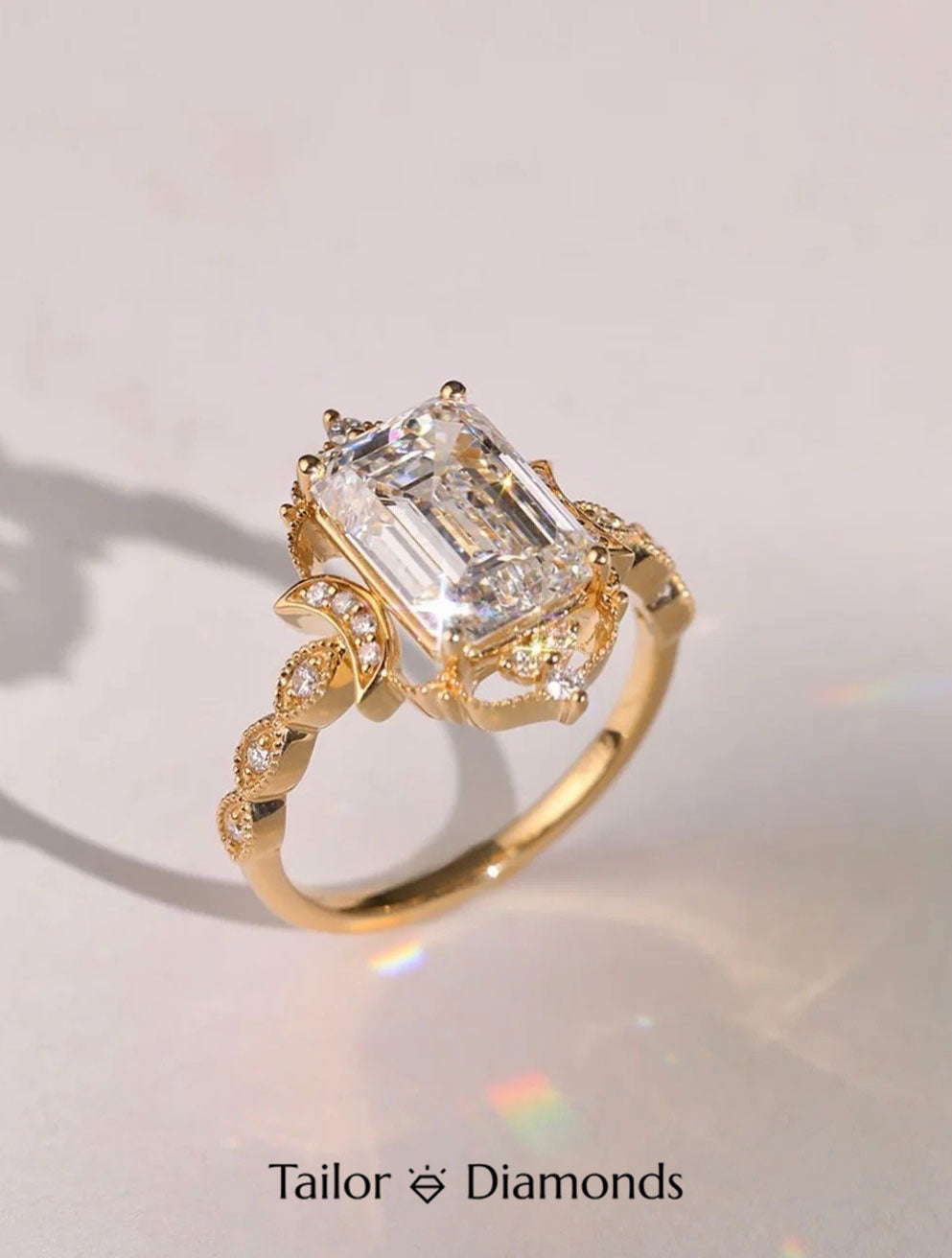 18K Yellow Gold Rectangular Diamond Ring
