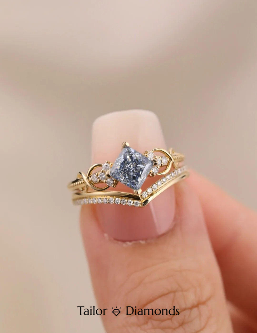 Blue Diamond Double Layer V Shape Ring