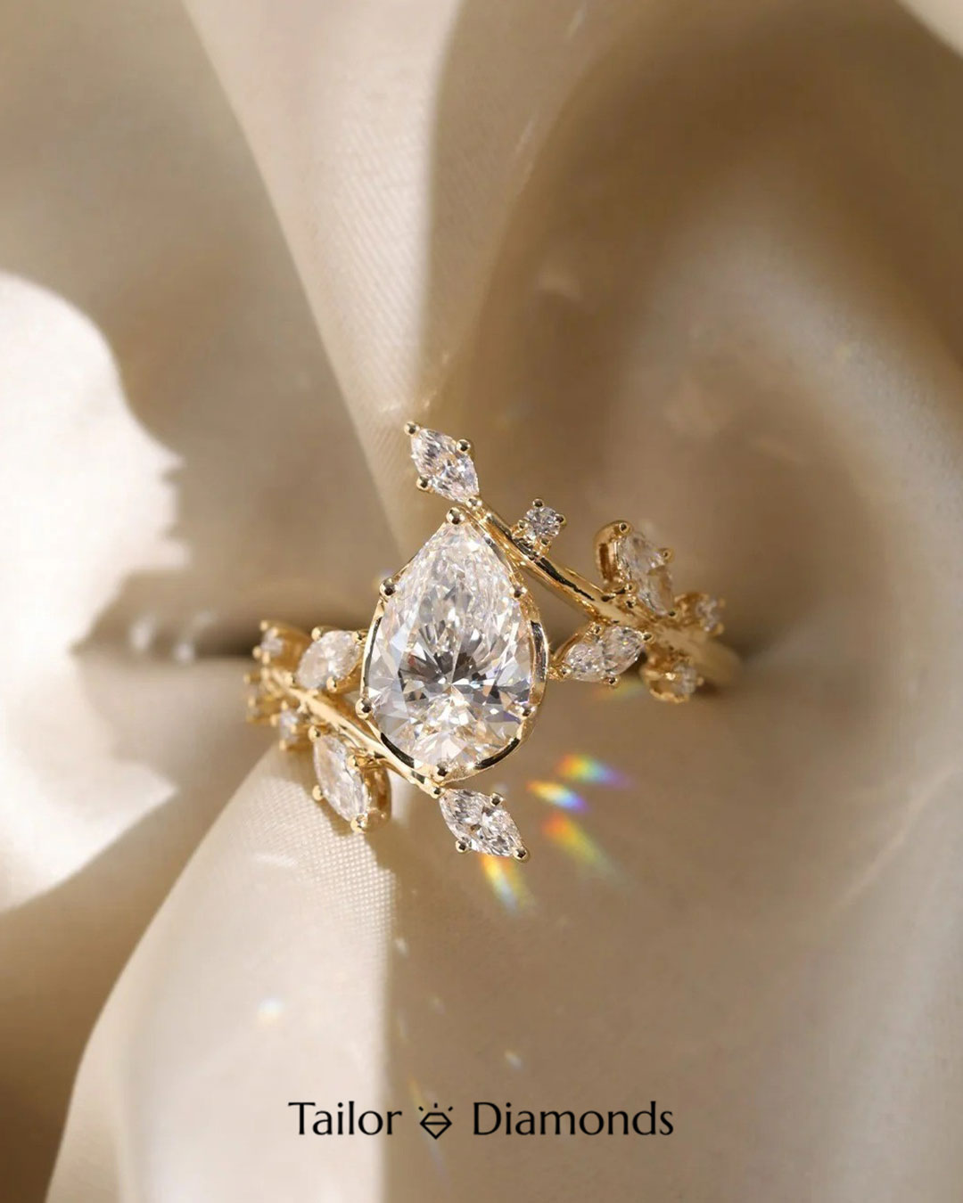 Gold Branch Teardrop White Diamond Ring