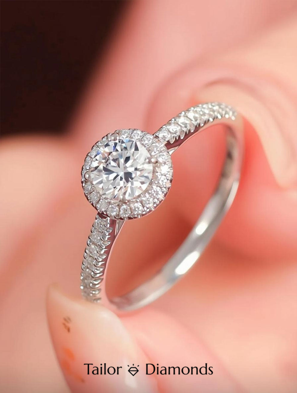 White Gold Halo Round Diamond Ring