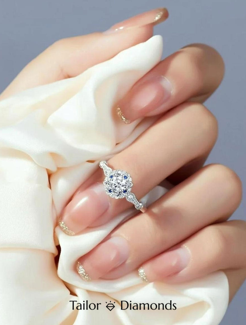 White Gold Halo Round Diamond Ring